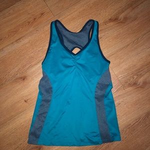 New balance workout tank with built in sports bra